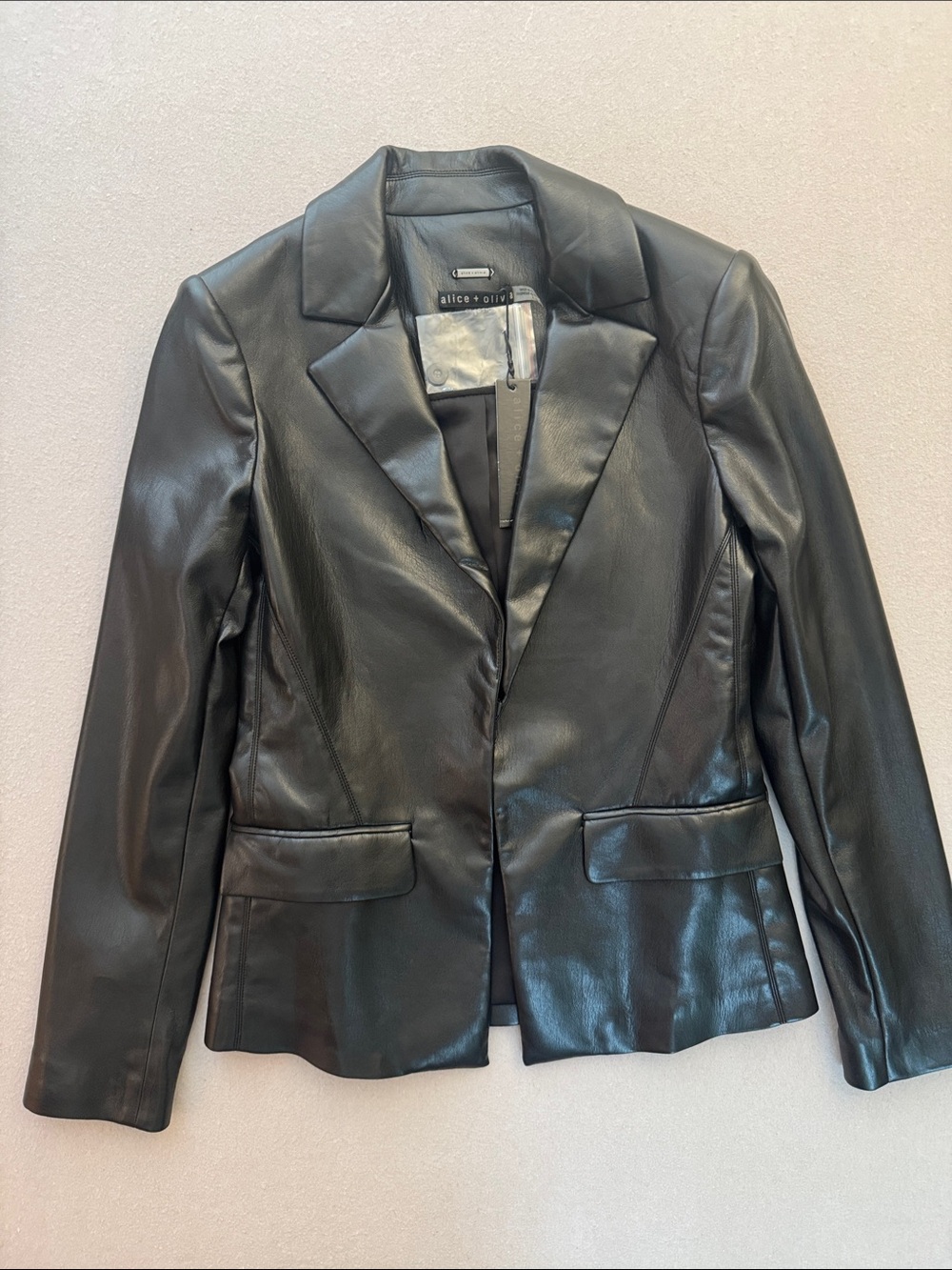 Alice + Olivia Black Faux Leather Blazer Size 2 NWT $485 Yellowjackets